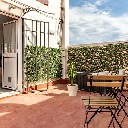 Apartment Mini Rooftop & Relax 1 *